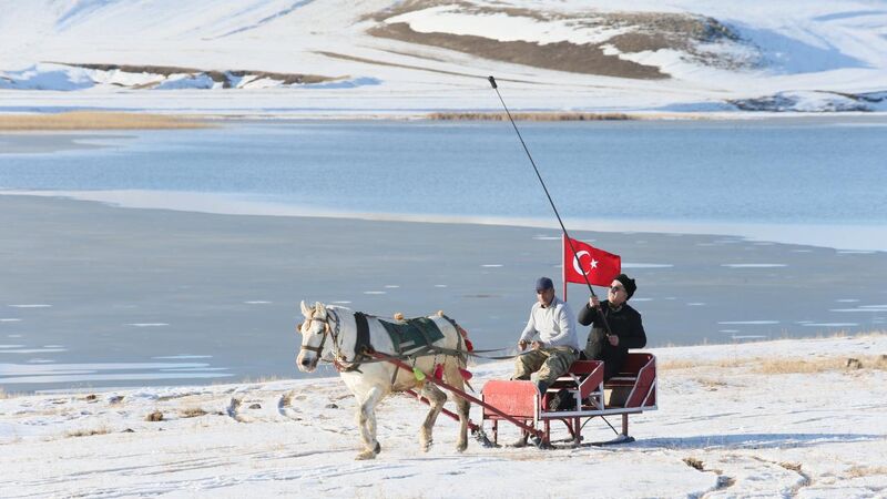 Uçaklı Doğu Ekspresi Türkiye'nin Çatısı Van Kars Erzurum Turu ( Uçakla Gidiş Dönüş) 2025