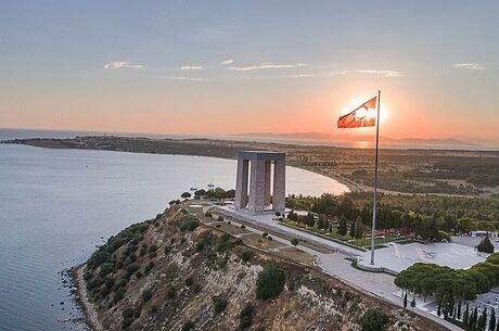 Günübirlik Çanakkale Şehitlik Turu | İstanbul Çıkışlı