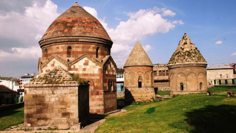 29 Ekim Özel Uçaklı Doğu Ekspresi Türkiye'nin Çatısı Van Kars Erzurum Turu ( Uçakla Gidiş Dönüş)