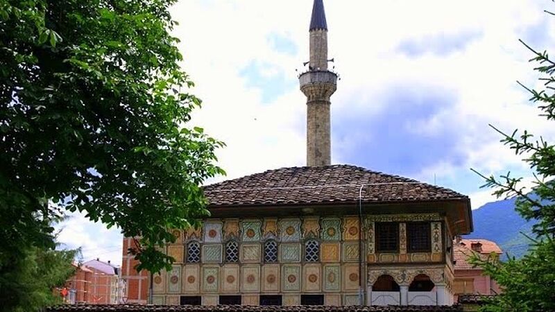 Baştanbaşa Balkanlar Tüm Çevre Gezileri, Ekstra Turlar, Akşam Yemekleri Dahil SAW-TZL-SAW