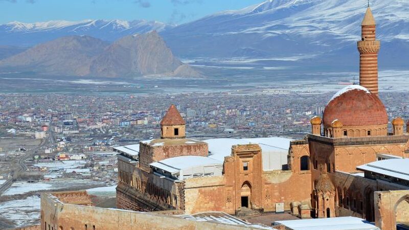 Yılbaşı Özel Uçaklı Doğu Ekspresi Türkiye'nin Çatısı Van Kars Erzurum Turu